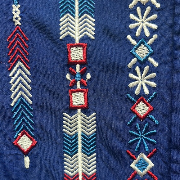 Wrangler Retro Button Up Blouse - Picture 3 of 8